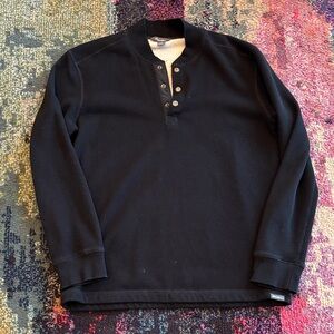 Eddie Bauer Black Long Sleeve Waffle Knit Fleece Henley Shirt